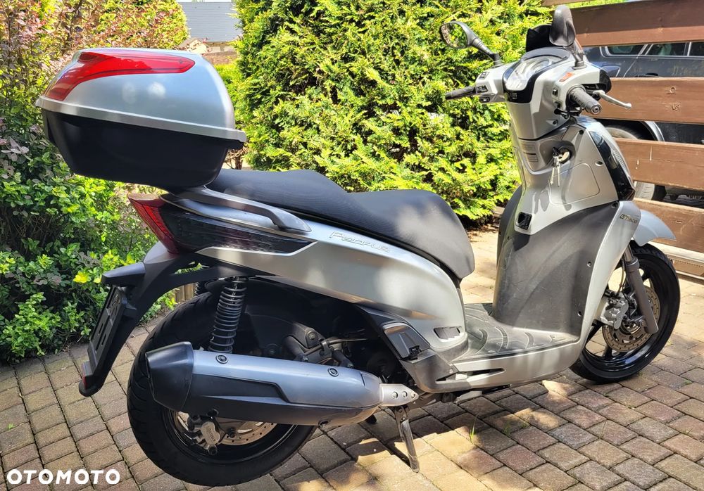 Kymco People - 3