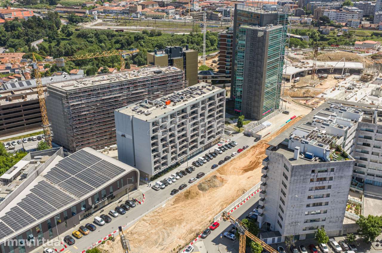 Apartamento T0 com varanda em Vila Nova de Gaia - Grande imagem: 2/34