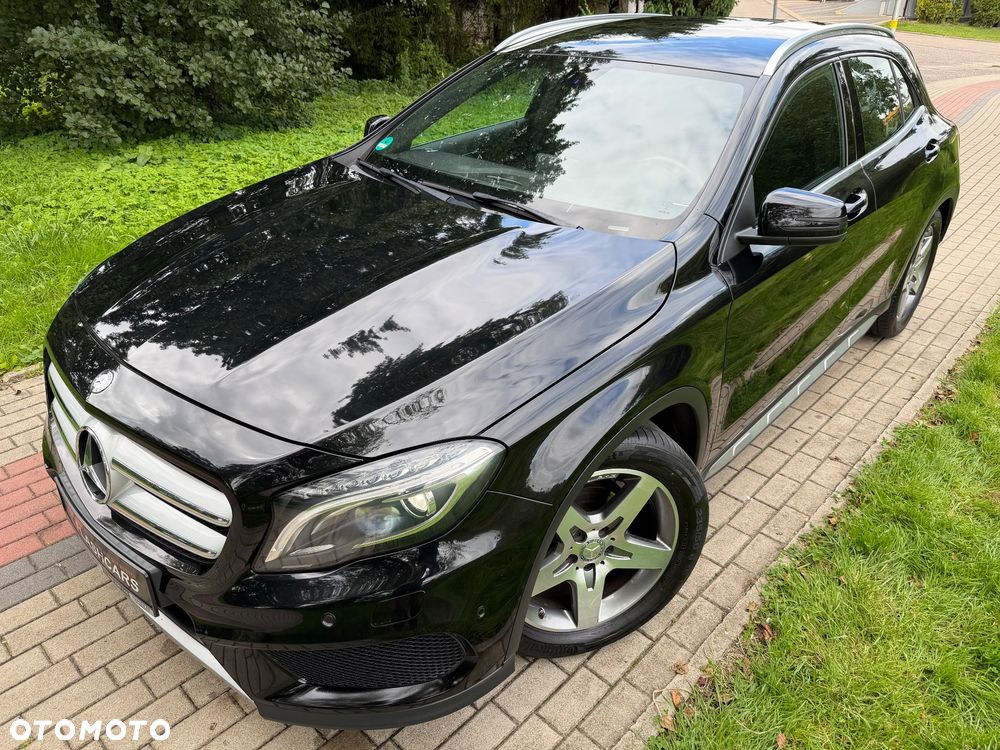 Mercedes-Benz GLA - 28