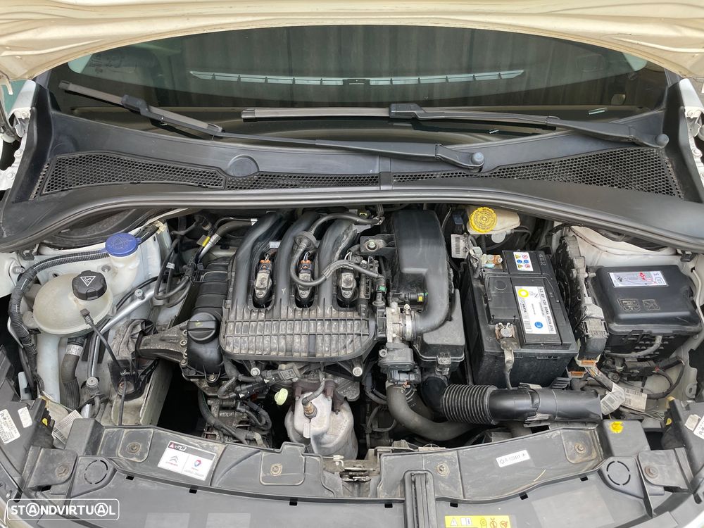 Citroën C3 1.2 PureTech Feel - 17