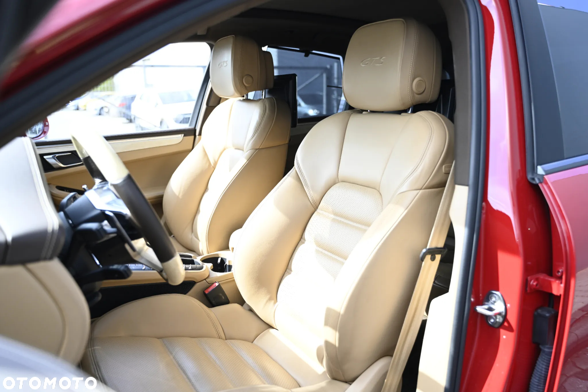 Porsche Macan GTS - 16