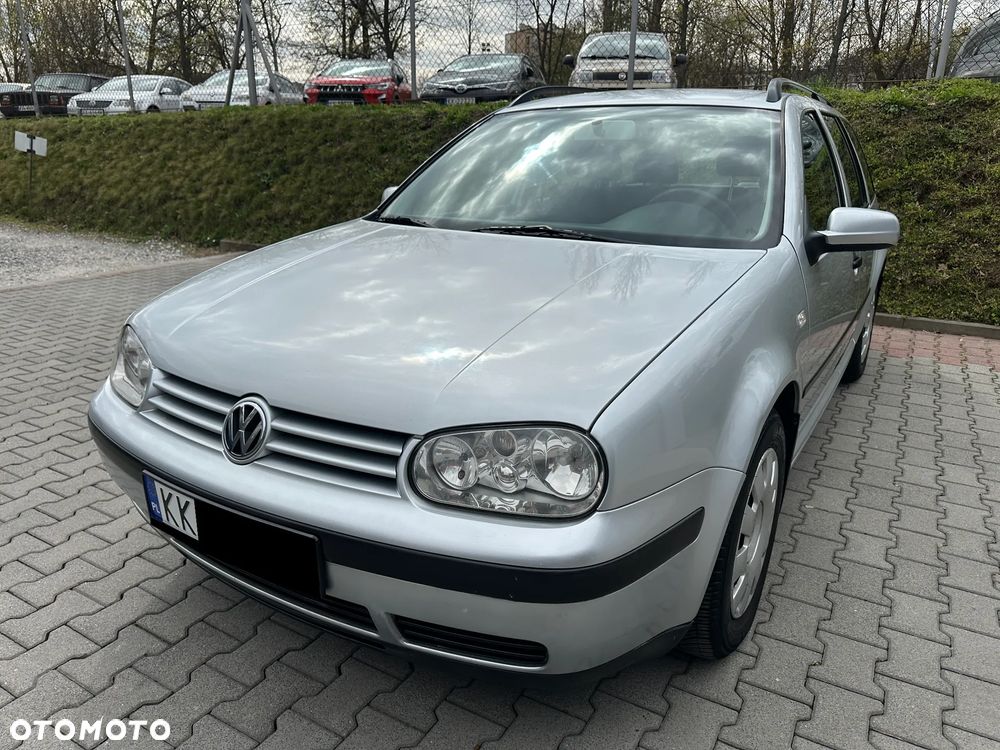 Volkswagen Golf 1.6 Basis - 1