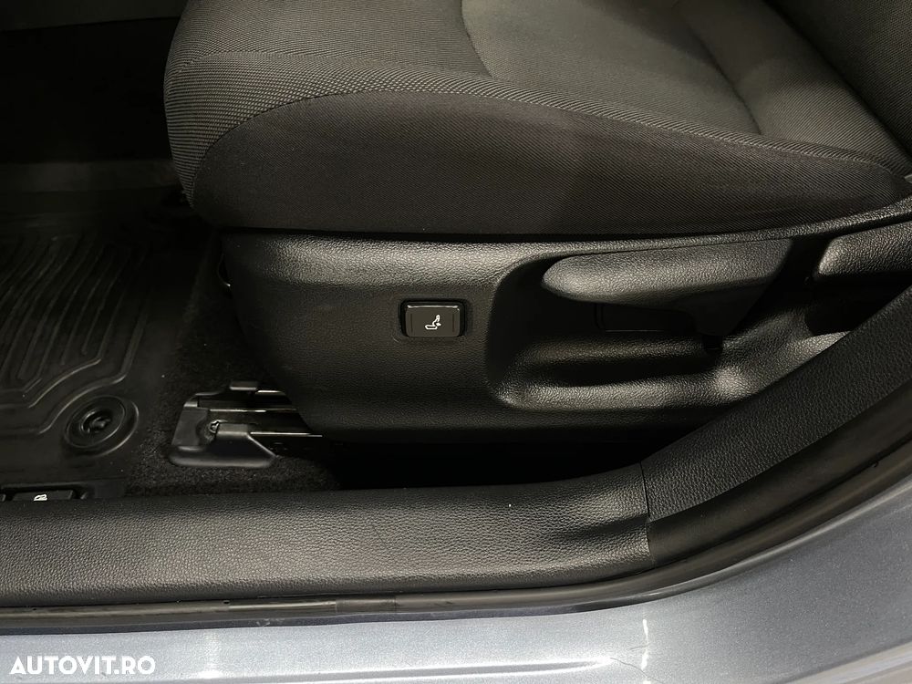 Toyota Corolla 1.5 Dual VVT-iW CVT Dynamic - 18