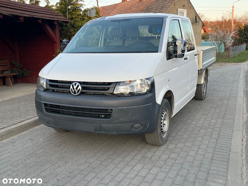 Volkswagen Transporter - 1