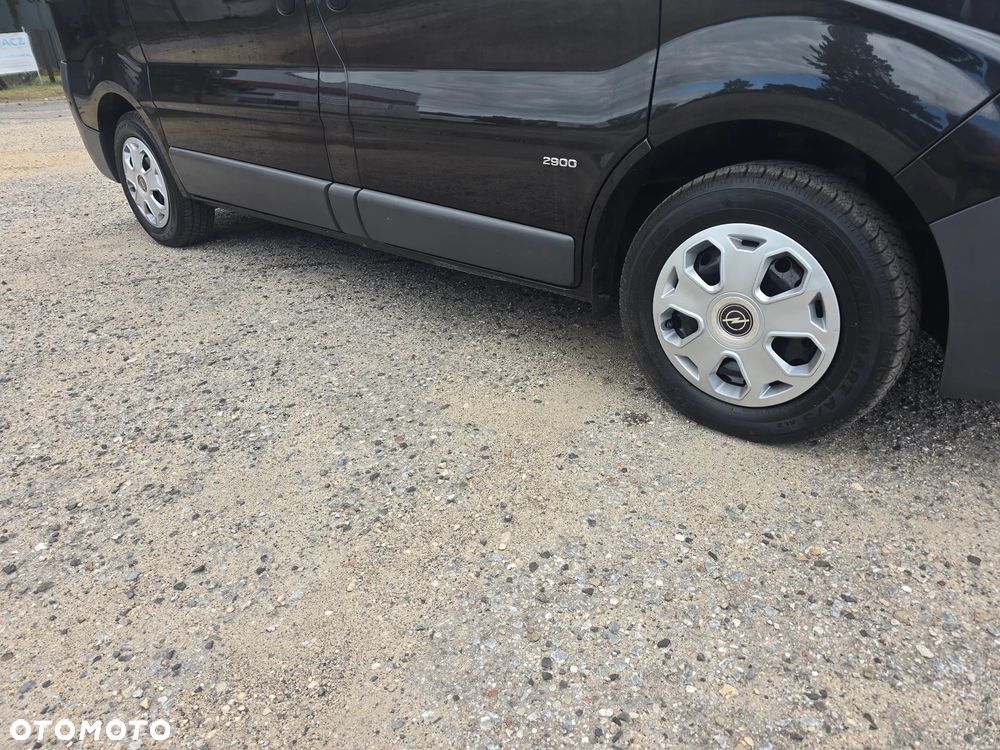 Opel Vivaro - 12
