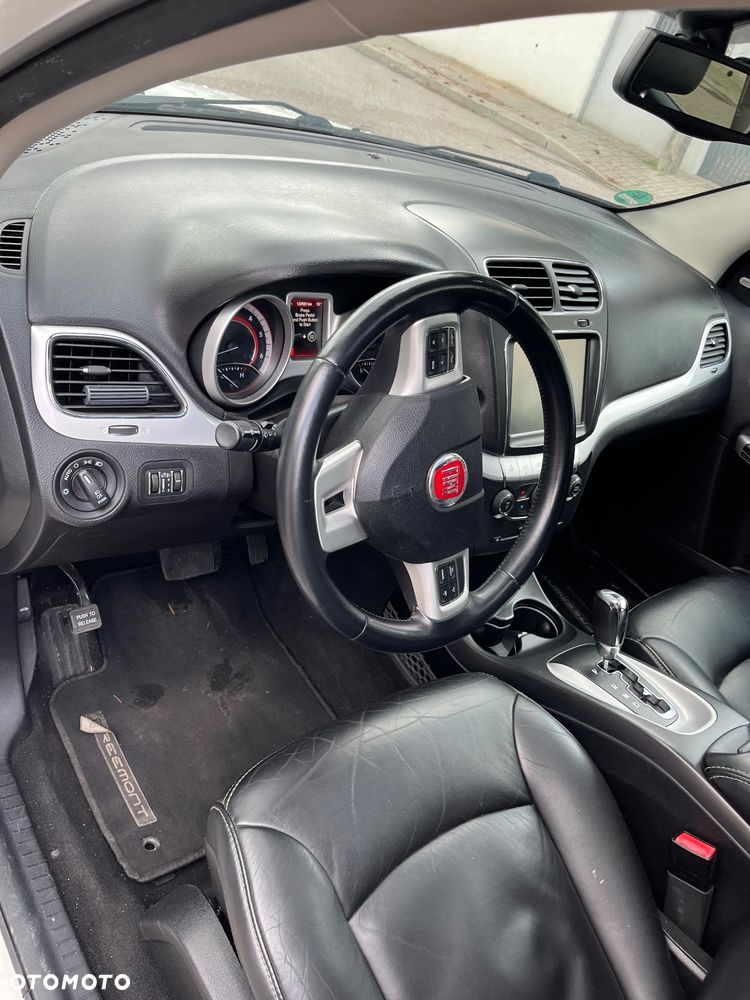 Fiat Freemont 2.0 Multijet Black Code AWD - 6