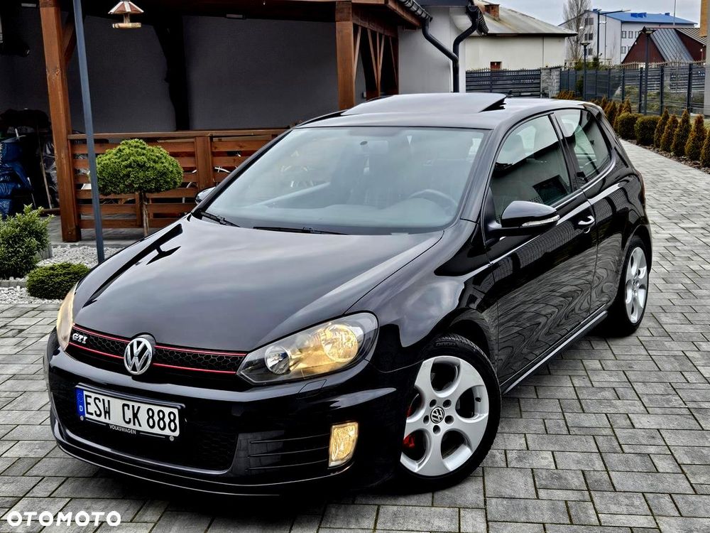 Volkswagen Golf 2.0 GTI - 2