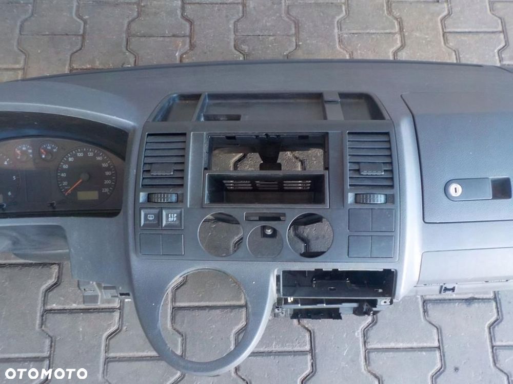 VW T5 DESKA ROZDZIELCZA KOKPIT KONSOLA - 3