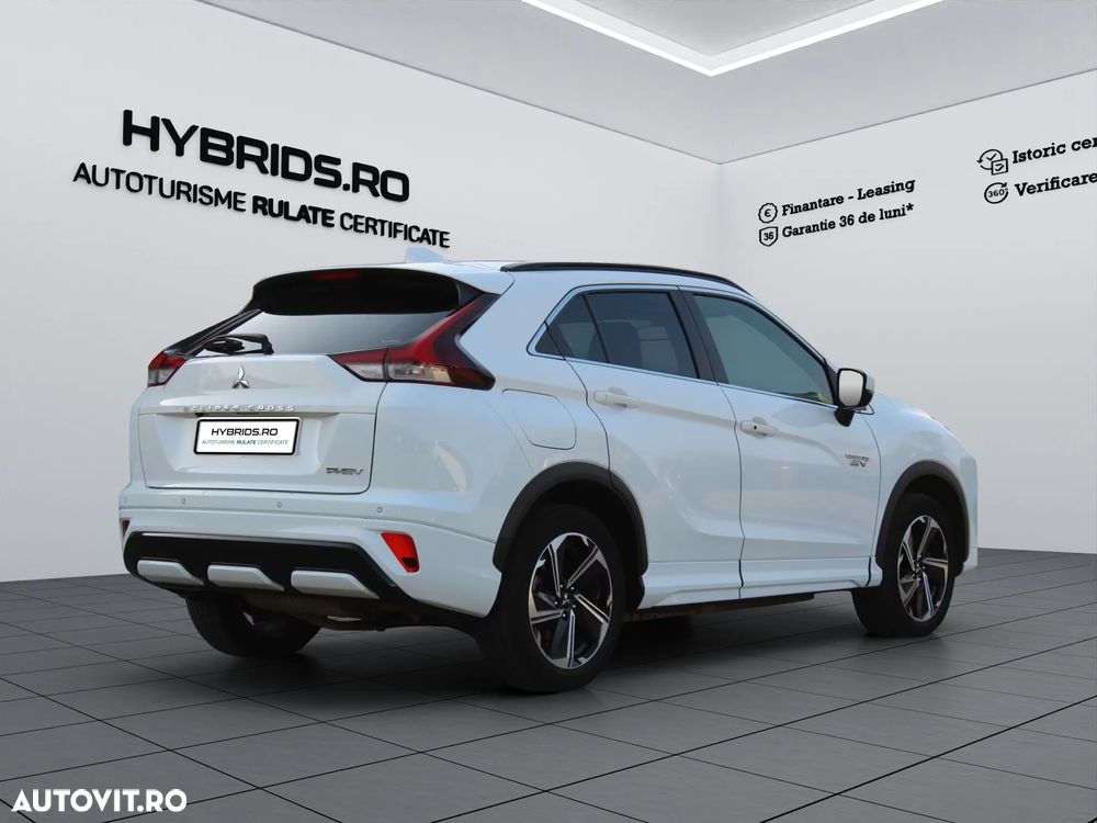 Mitsubishi Eclipse-Cross - 5