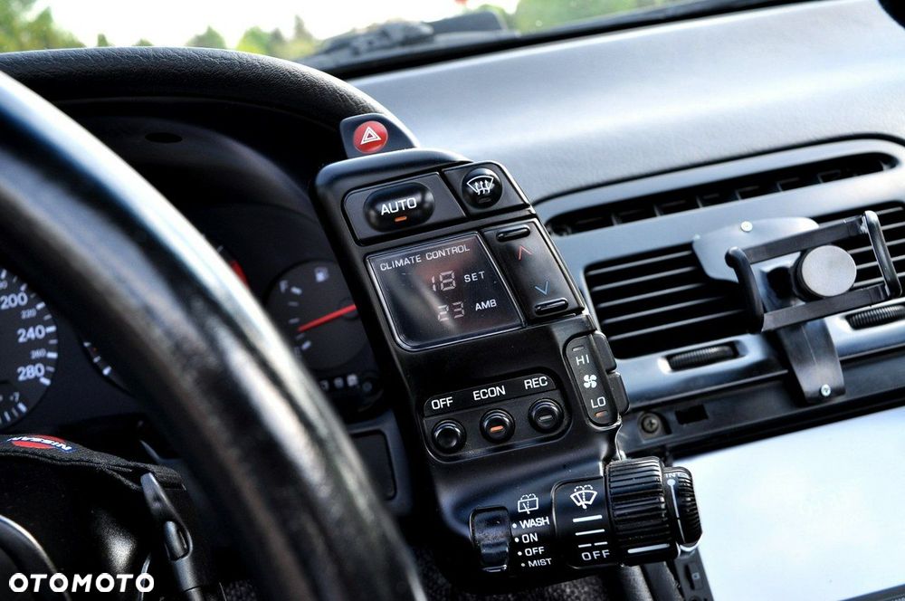 Nissan 300 ZX - 26
