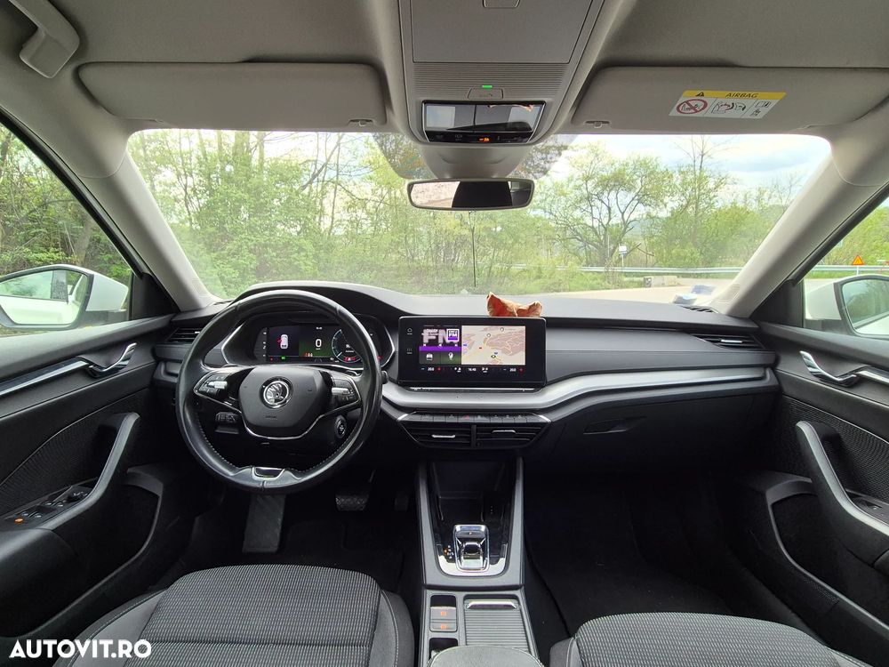 Skoda Octavia 2.0 TDI DSG Exclusive Plus - 7