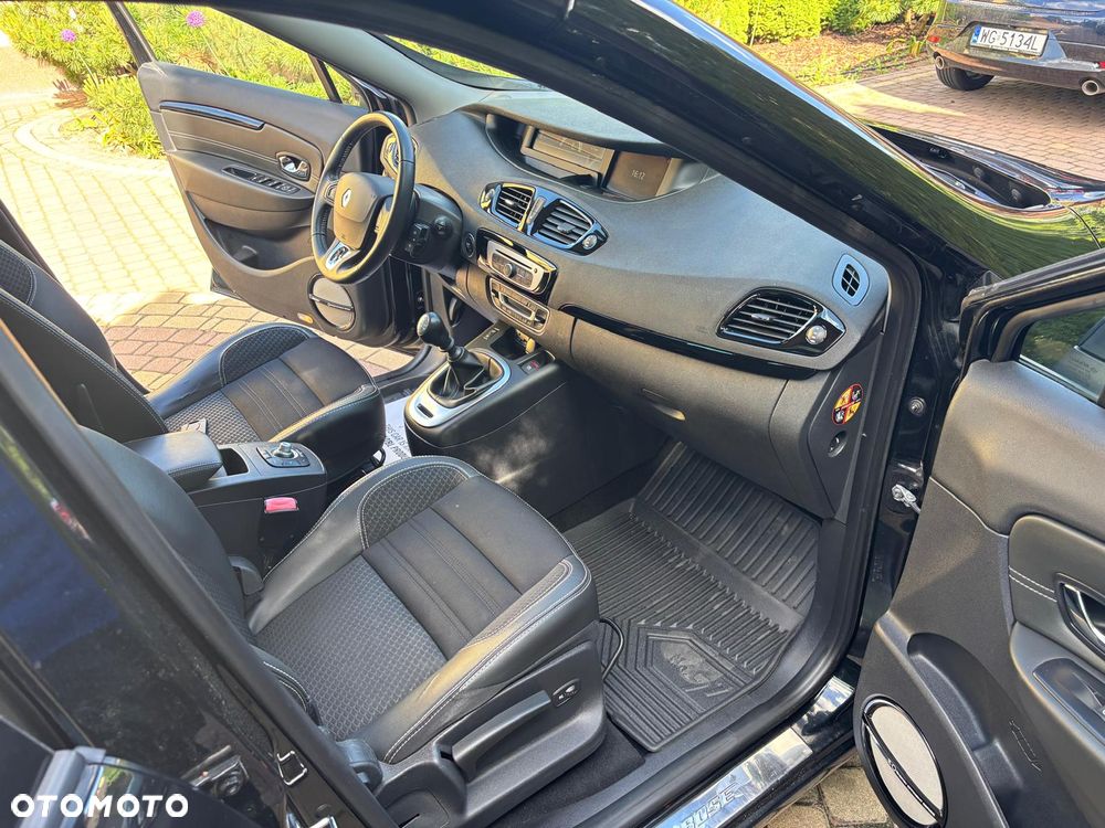 Renault Scenic Energy dCi 110 S&S Bose Edition - 14