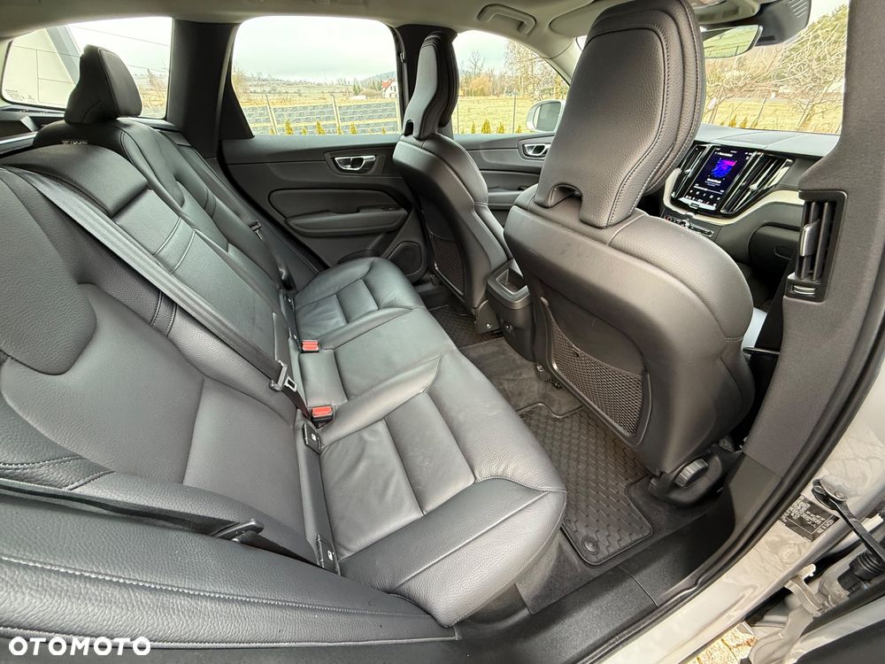 Volvo XC 60 B4 D Geartronic Inscription - 29