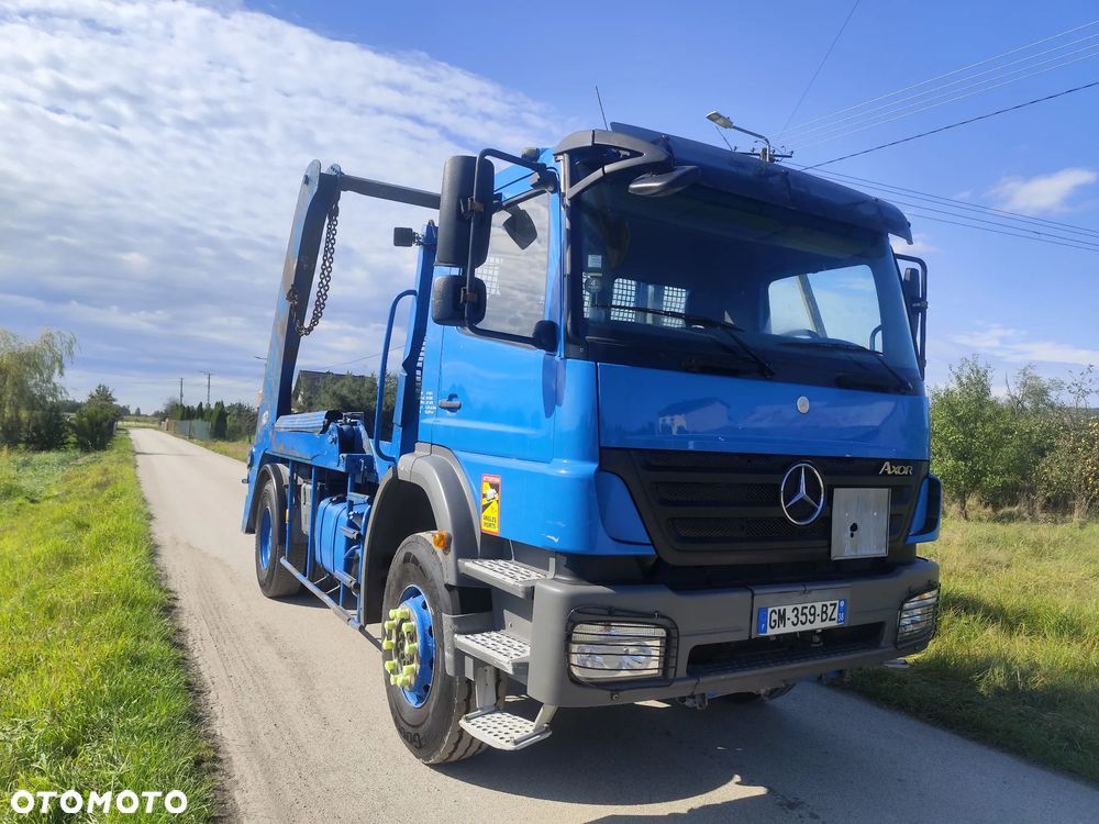 Mercedes-Benz AXOR 1833 - 2