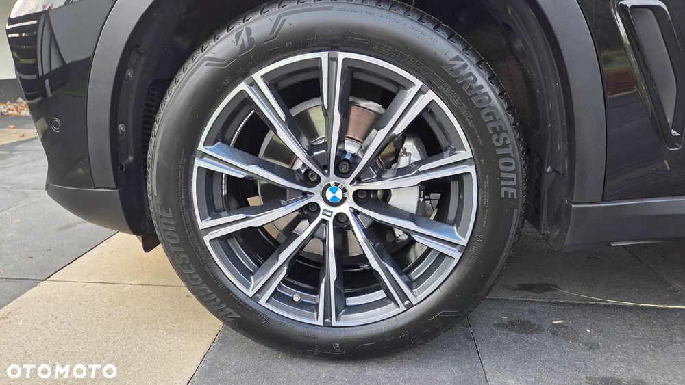 BMW X5 xDrive25d - 37