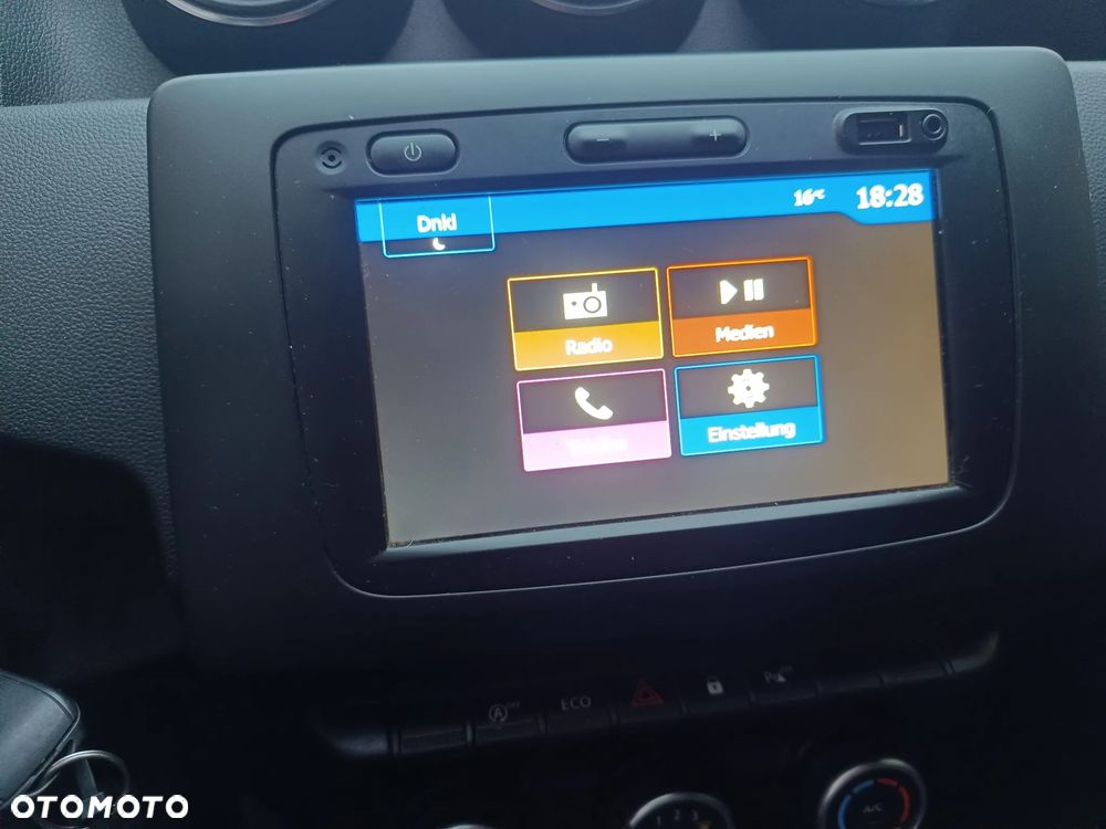 Dacia Duster 1.6 SCe Ambiance S&S - 4