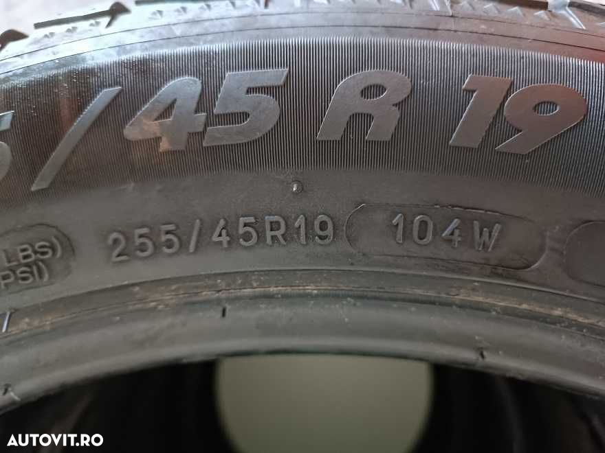 225/45/19 104W 255 45 19 MICHELIN CP N10634 M+S - 4