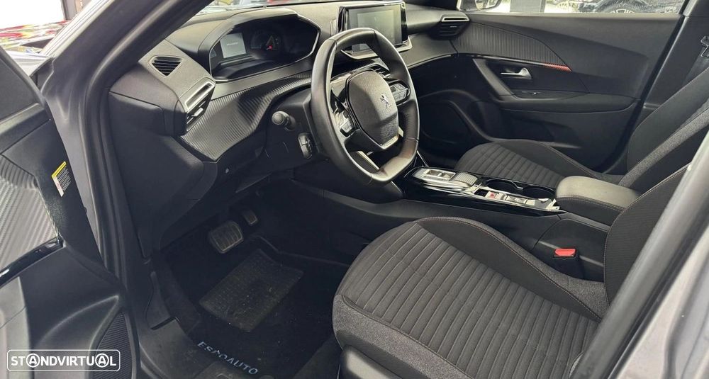 Peugeot e-2008 50 kWh Active Pack - 5