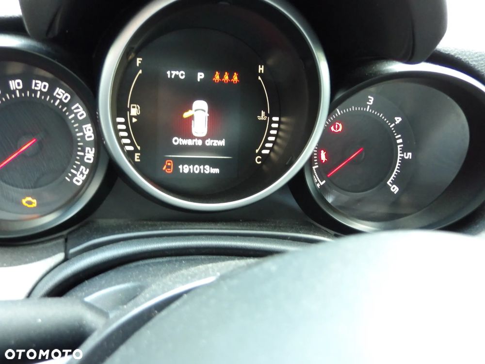 Fiat 500X - 10