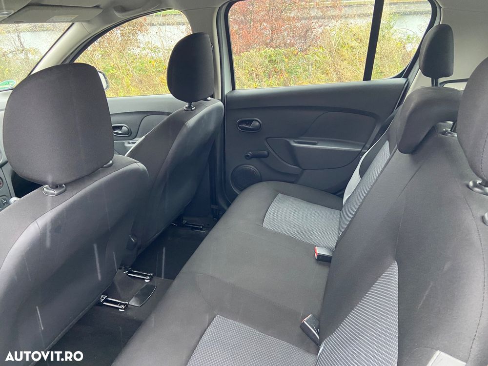 Dacia Sandero 1.2 16V 75 Ambiance - 9