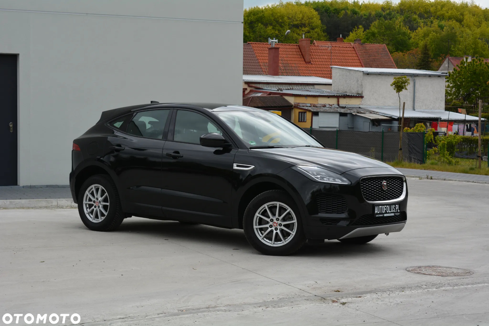 Jaguar E-Pace - 8
