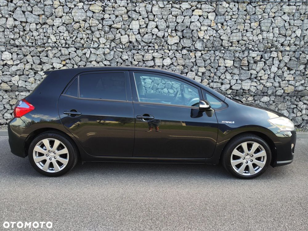Toyota Auris - 4