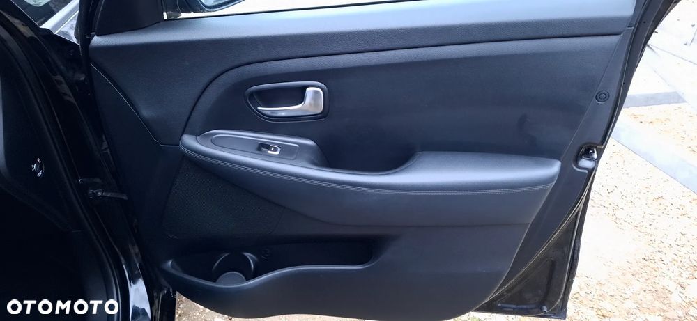 Kia Carens 1.7 CRDi XL 7os - 23