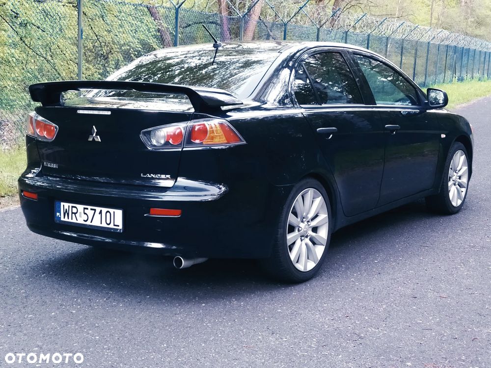 Mitsubishi Lancer 1.6 Intense - 8