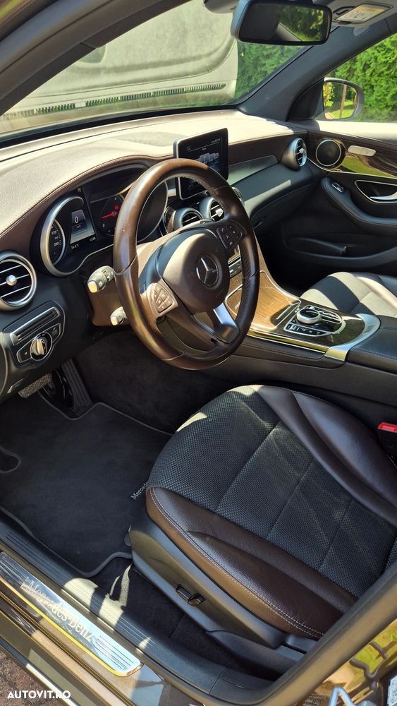 Mercedes-Benz GLC - 6