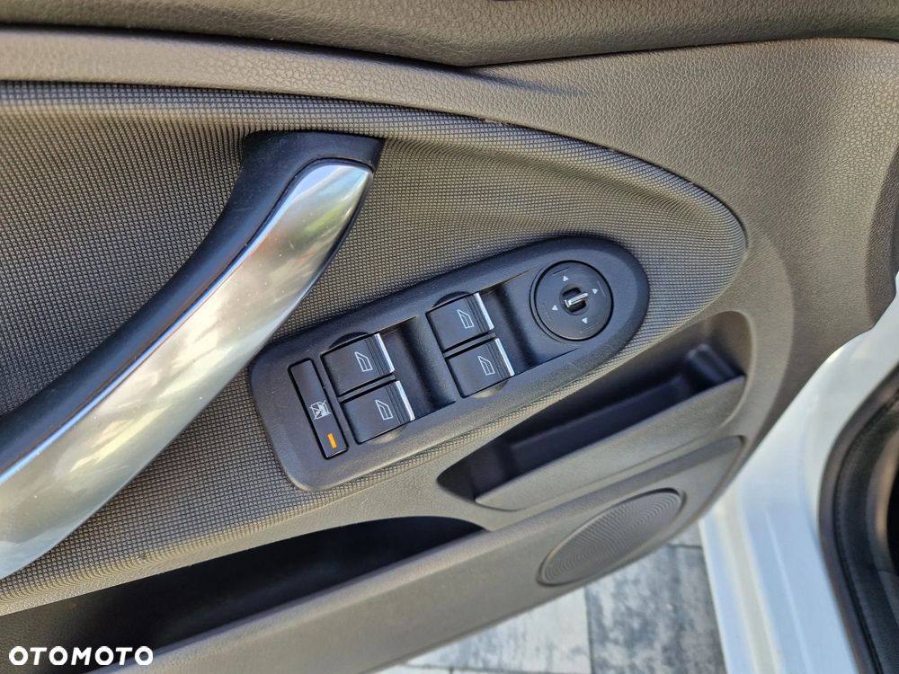 Ford C-MAX 1.8 Gold X - 10