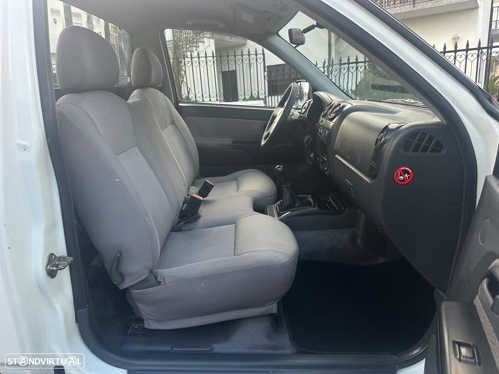 Isuzu D Max 3 Lugares Ar Condicionado - 6