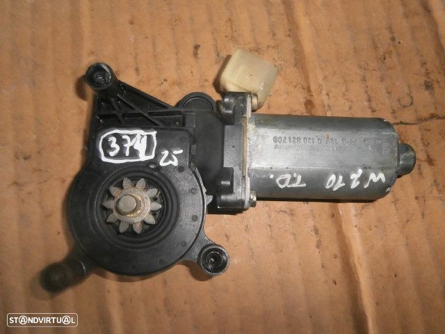Motor Elevador Vidro 0130821709 MERCEDES W210 2000 TD - 2