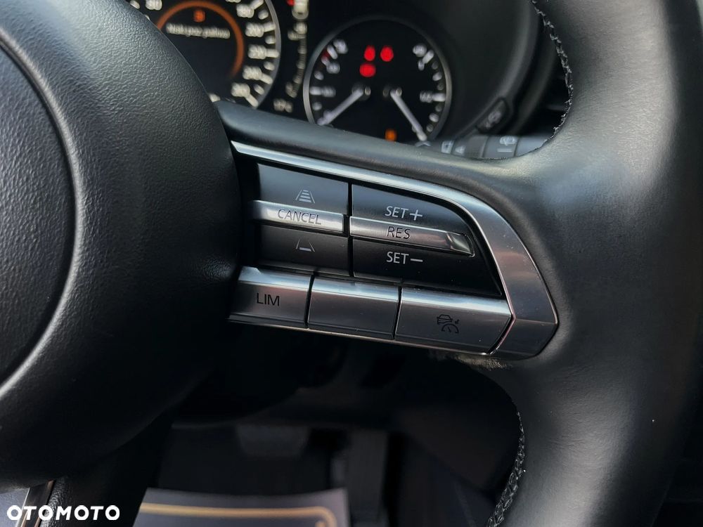 Mazda CX-30 e-SKYACTIV-G 2.0 M HYBRID 150 DRIVE SELECTION - 25