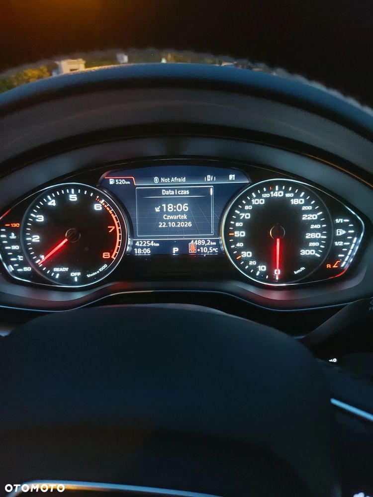 Audi A4 Limousine - 10