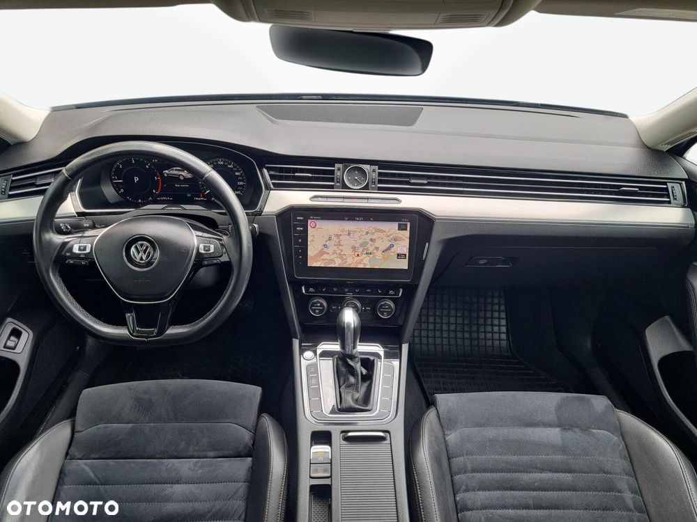 Volkswagen Passat Variant - 18