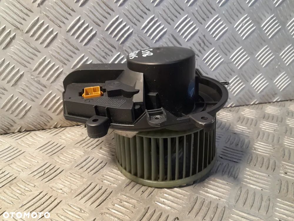 DMUCHAWA NAWIEWU 8D1820021 Volkswagen Passat b5 - 1