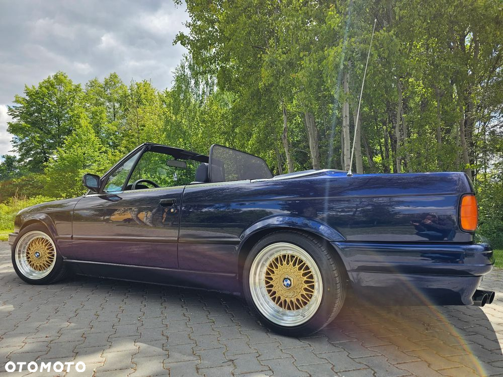 BMW Seria 3 320i - 5
