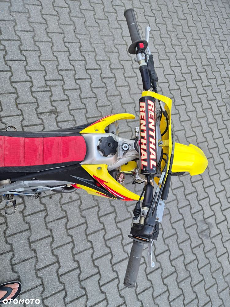 Suzuki RM-Z - 7