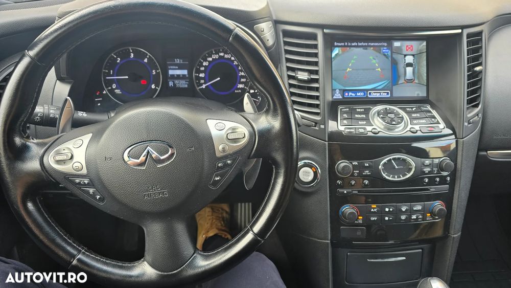 Infiniti QX70 3.0d AWD Aut. S Premium - 9