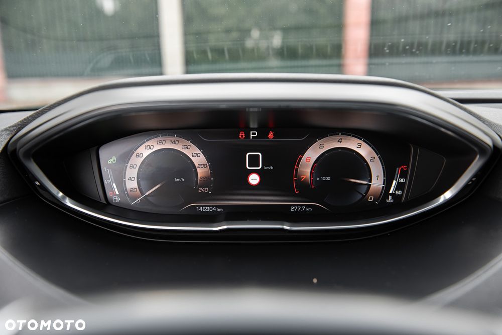 Peugeot 3008 THP 165 EAT6 Stop & Start Allure - 20