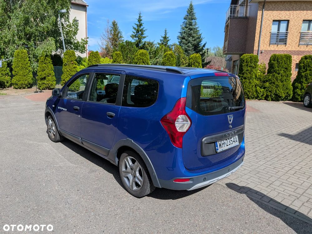 Dacia Lodgy 1.5 Blue dCi Stepway S&S - 6