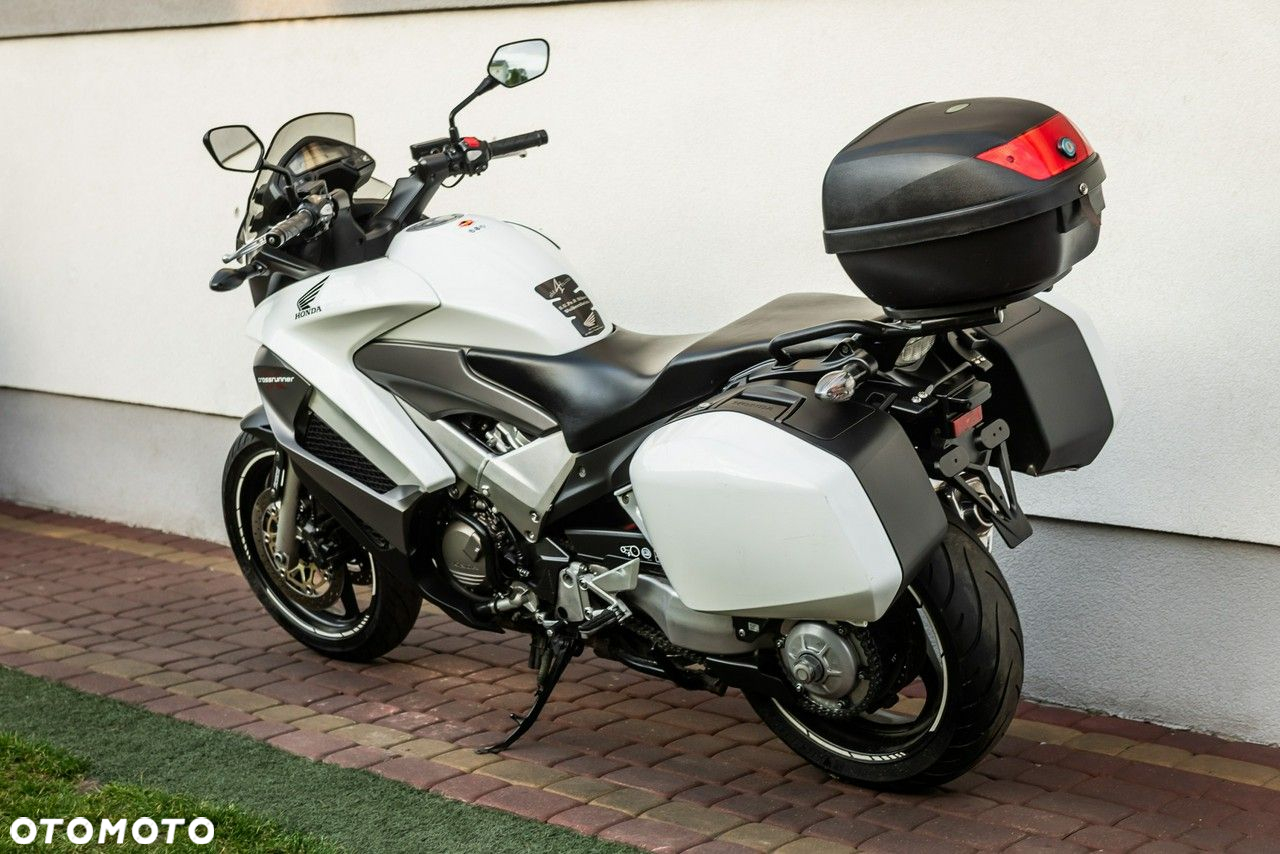 Honda VFR - 4