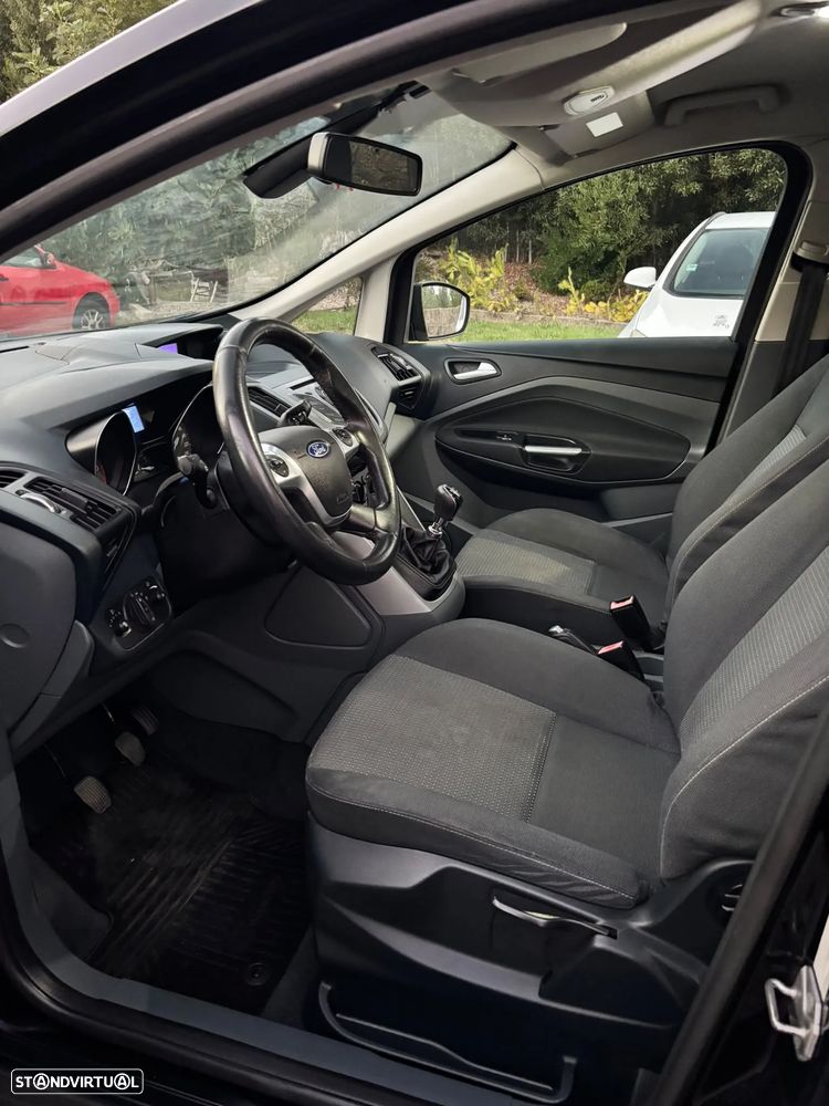 Ford C-Max - 4