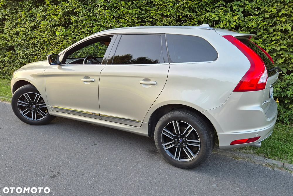 Volvo XC 60 D4 Inscription - 4