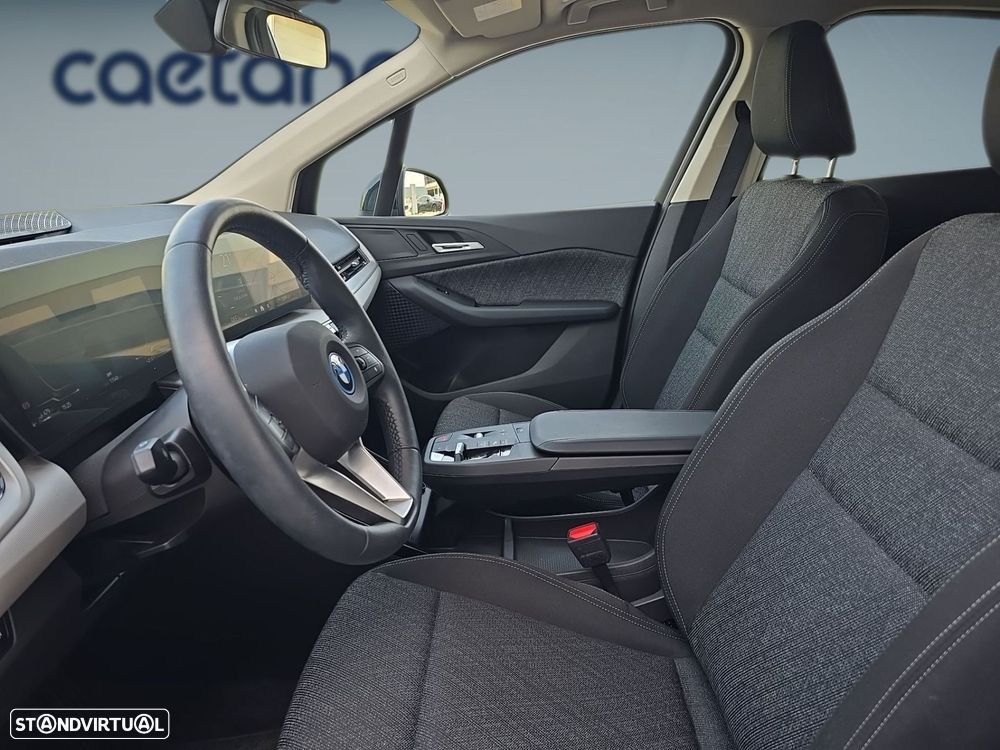 BMW 225xe Active Tourer - 11