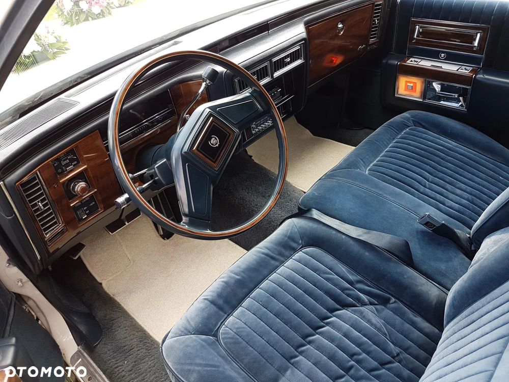 Cadillac Fleetwood 4.5 STD - 10