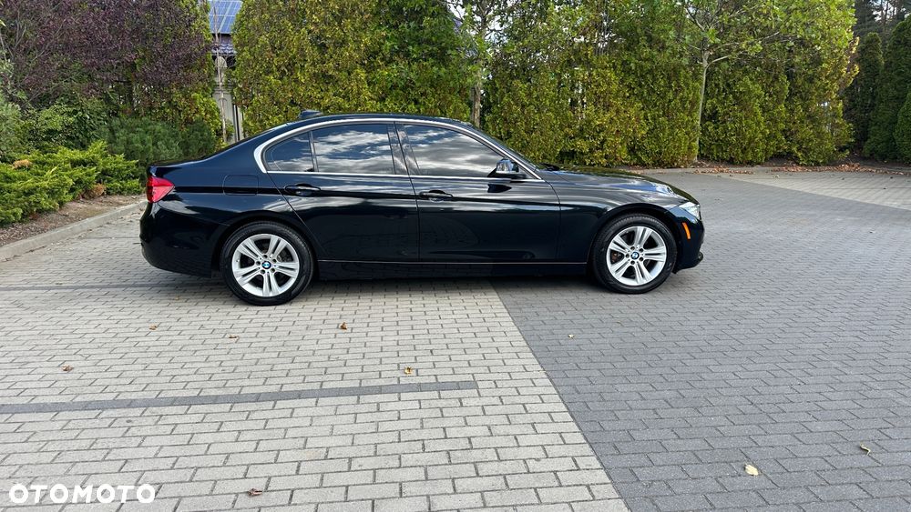 BMW Seria 3 330i Luxury Line sport - 7