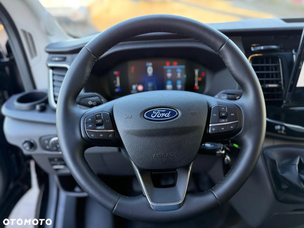 Ford Transit - 16