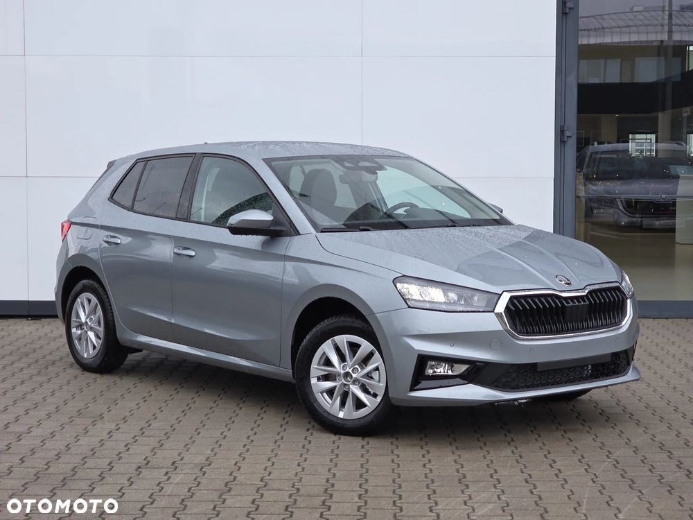 Skoda Fabia 1.0 TSI Drive DSG - 4