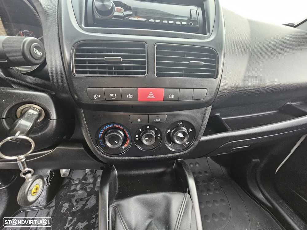 Opel COMBO D VAN - 16